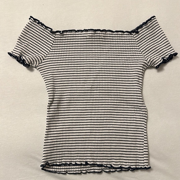 Zara off the shoulder top - Picture 3 of 3